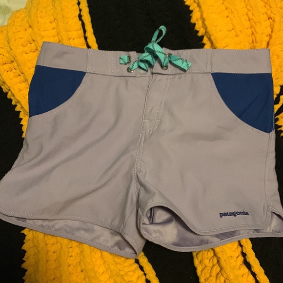 Patagonia child shorts size 12 - Picture 2 of 2